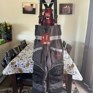 Woman fishing bibs